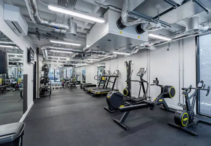 Power Road Studios - Studio 5, London, Office To Let - d59d5ec3695e37ab4fb330434ff71aa8-a7409718hdredit.jpg