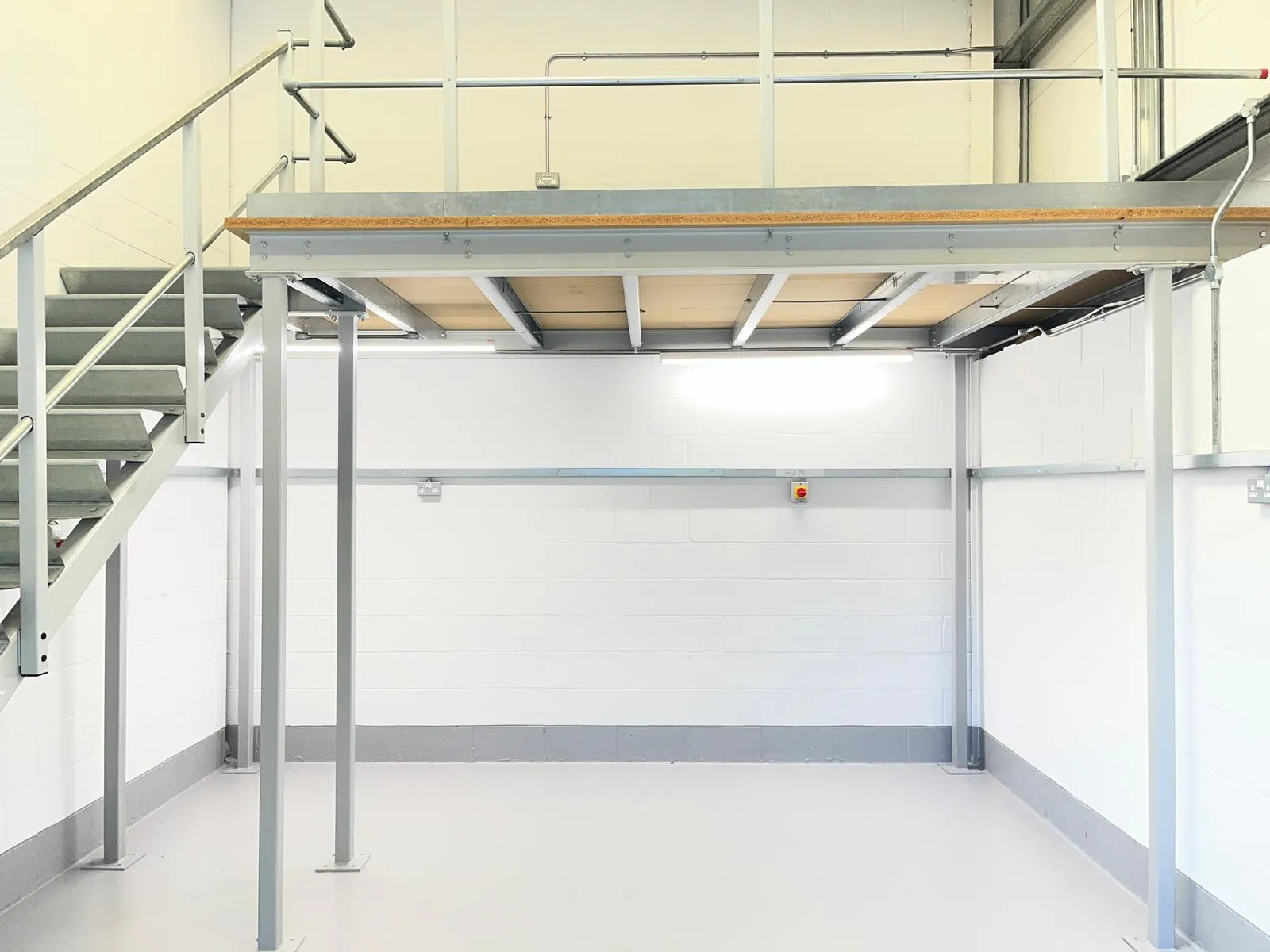 Unit 1, Space Business Centre, Aylesbury, Industrial For Sale - Image.jpg