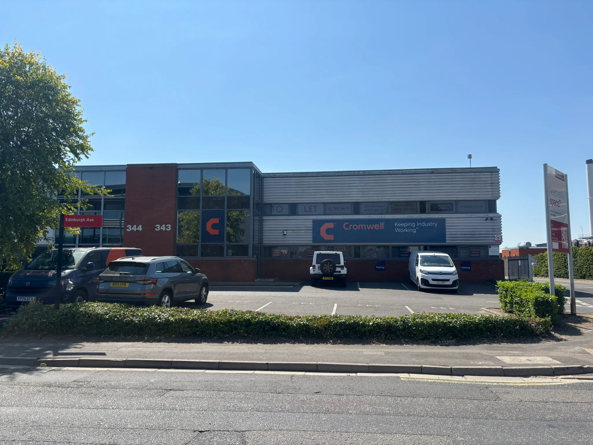 343 Edinburgh Avenue, Slough, Industrial Lease Assignment - IMG_0112.JPEG