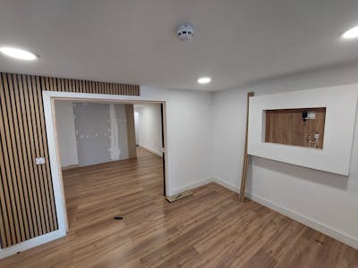 Unit 18, Newark, Industrial To Let - 20250805_095456.jpg