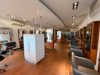 14 High Street, Wickford, Retail To Let - WhatsApp Image 2026-08-19 at 10.50.57 (5).jpeg