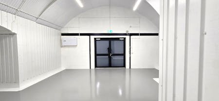 Arch 452, Andre Street, London, Industrial To Let - 20260508_125007 - Edited.jpg