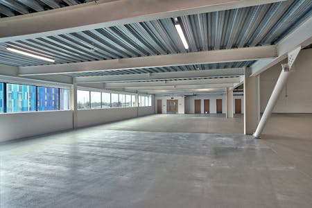 Units 5 & 6 X2 Hatton Cross, Eastern Perimeter Road, Heathrow, Industrial / Warehouse To Let - IMG_2254_HDR_edit.jpg