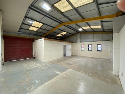 Unit 1, Elmfield Business Park, Leeds, Industrial/Logistics To Let - original-3AAFE815-BCD8-4DD7-9ED3-8884712042B6.jpeg