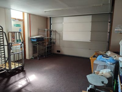 Unit 14, Welshpool, Office / Trade Counter / Warehouse To Let - pic 2.jpg