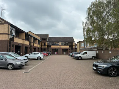 181 Queensway, Milton Keynes, Office To Let - Image 5
