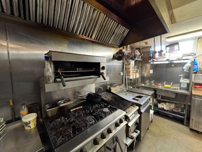 100 Cover Bar & Restaurant, Southside, 164 Fenwick Road, Glasgow, A3 (Restaurants and Cafes) / Bar For Sale - IMG_3761.jpg