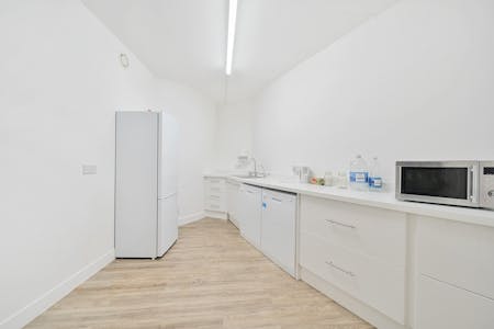 Charterhouse Building, 13 Clerkenwell Road, London, Investment / Office For Sale - 1370497768f22b2976e11ARW1.jpg