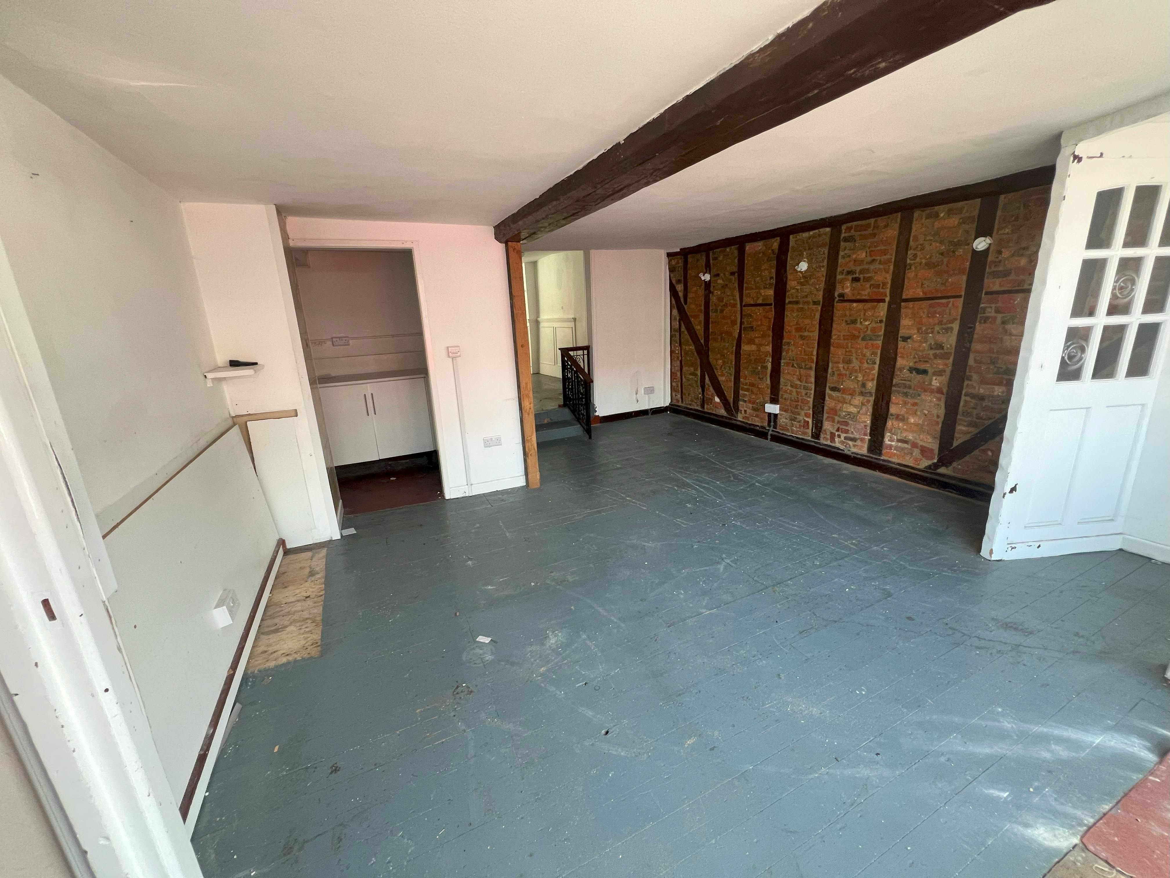 Retail/Shop in Lymington - photo 2