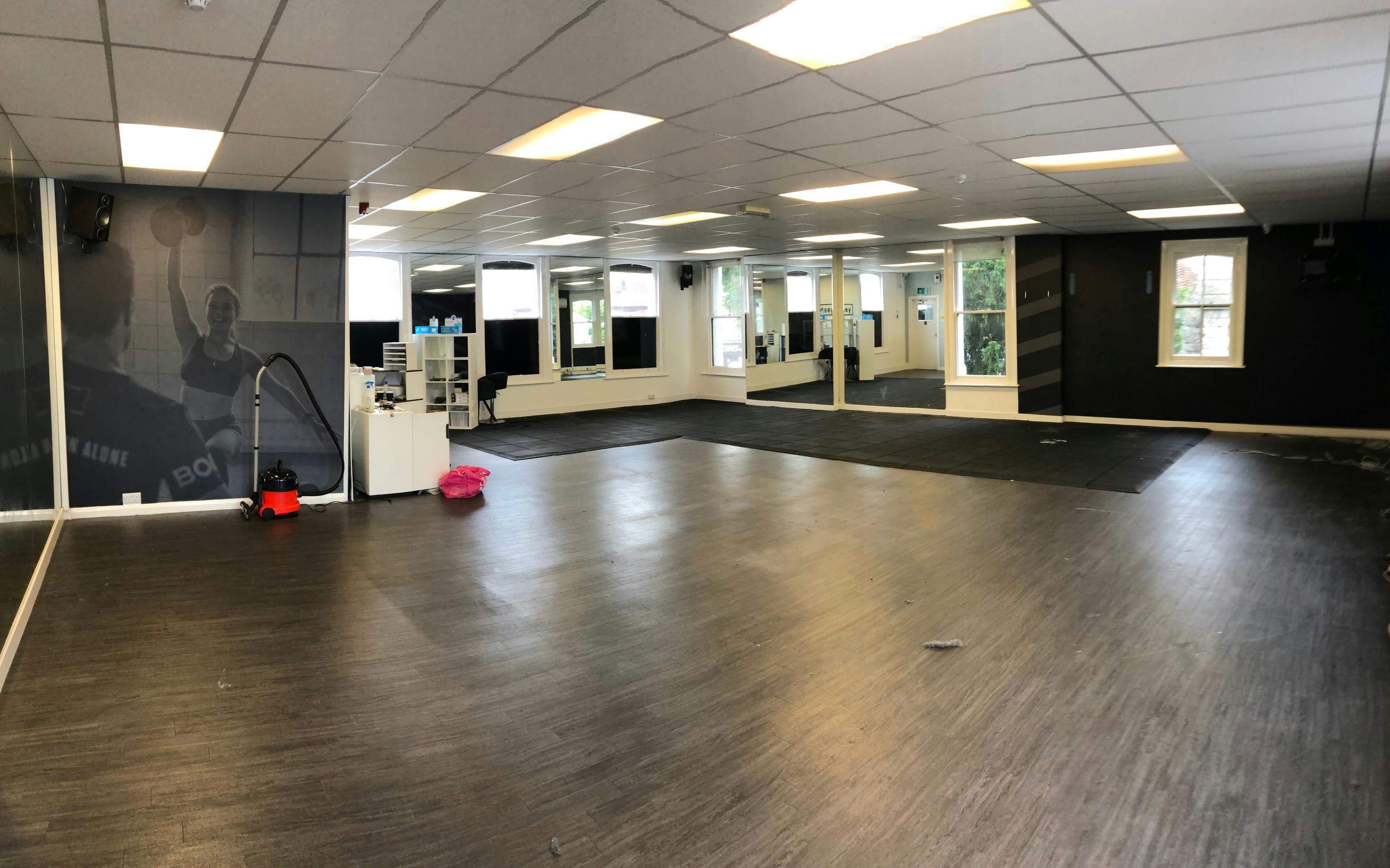 Other in Chertsey - photo 4