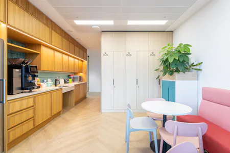 Belvedere South, 151 Buckingham Palace Road, London, Office To Let - _T3A7828 - 200826_JLL_151_Buckingham_Palace_Road_©_Peter Landers Photography - Large.jpg