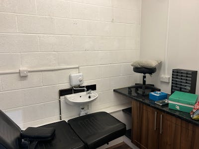 38 Singleton Street, Swansea, Retail To Let - WhatsApp Image 2026-02-18 at 15.34.13 (2).jpeg