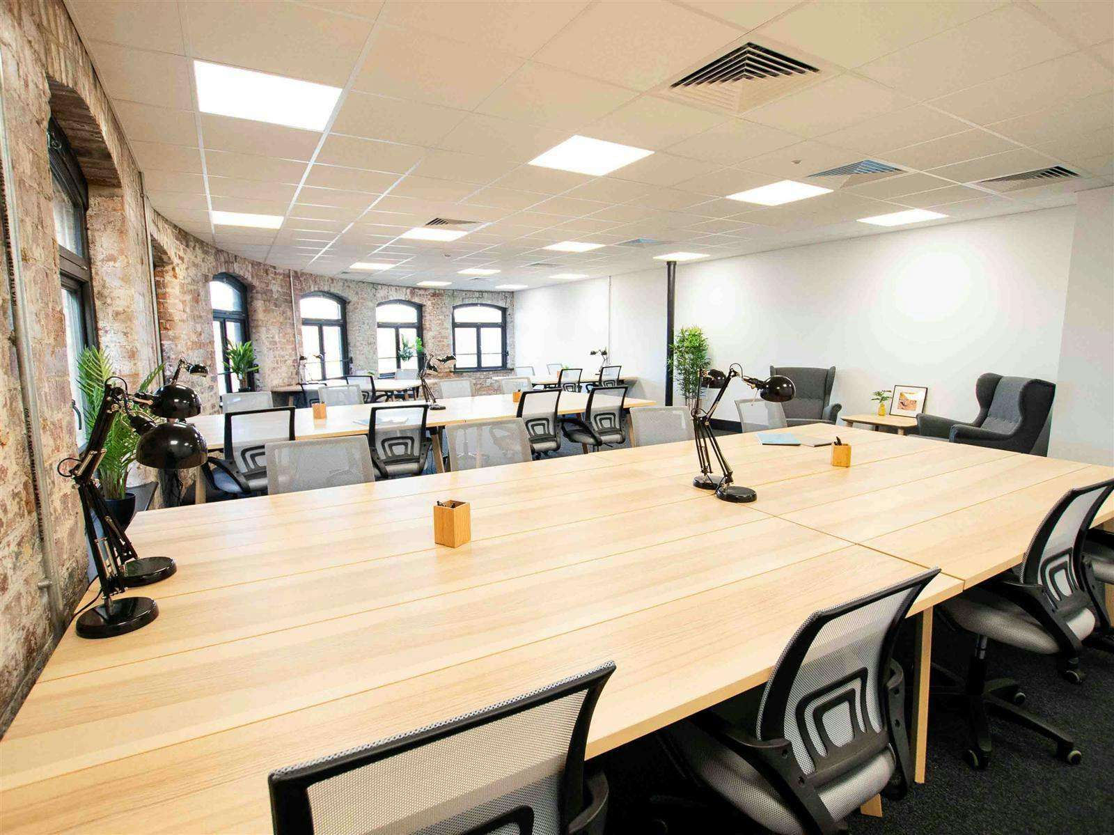 2-Work, Tileyard North, Wakefield, West Yorkshire, WF1 5FY