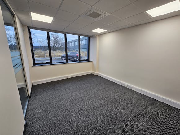 Digital House, Stourport Road, Kidderminster, Office To Let - 20260122_114954.jpg