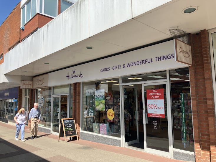 Units 1 & 2 Bishops Walk, Tewkesbury, Retail To Let - IMG_0483.JPG