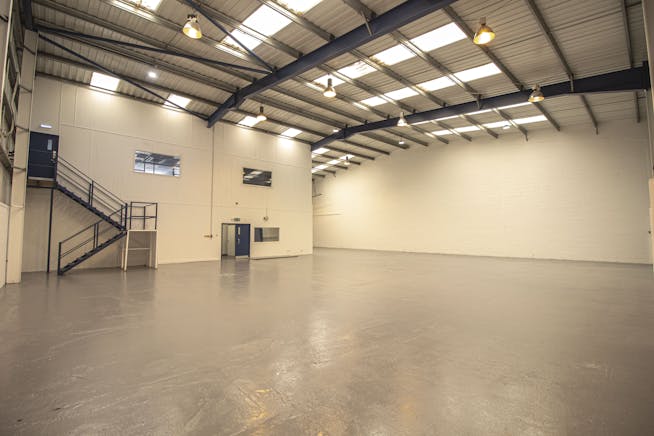 Unit 4, 58-60 Minerva Road, Park Royal, Industrial / Warehouse To Let - 11.jpg