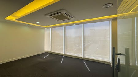 Showroom / Office Space, Bait Al Falaj, Darsite, Office To Let - Ruwi 700 sqm  20.jpeg