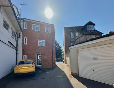 36 to 38 High Street, Welwyn, Investment / Retail For Sale - 7.jpg
