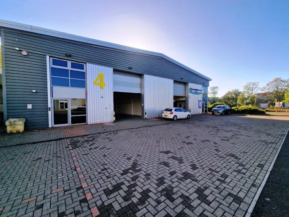 Unit 4 The IO Centre, Brunel Road, Basingstoke, Industrial To Let - 4ioCPicture3 - 01 10 2026.jpg