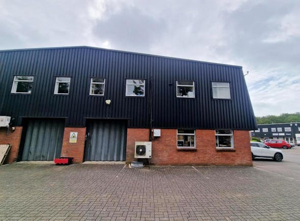 8 Minerva House, Aldermaston, Industrial To Let / For Sale - 20260521_092620.jpg