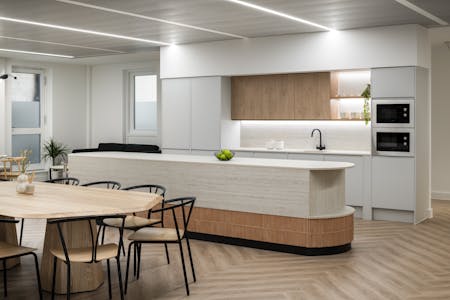 Eastcheap Court, London, Office To Let - Echo Space  Eastcheap Court   Office Curator  LARGE4.jpg