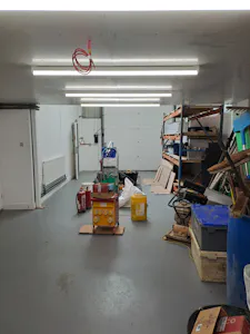 Unit 3 Betchworth Works, Crawley, Business Units / Industrial For Sale - 20260625_144429.jpg