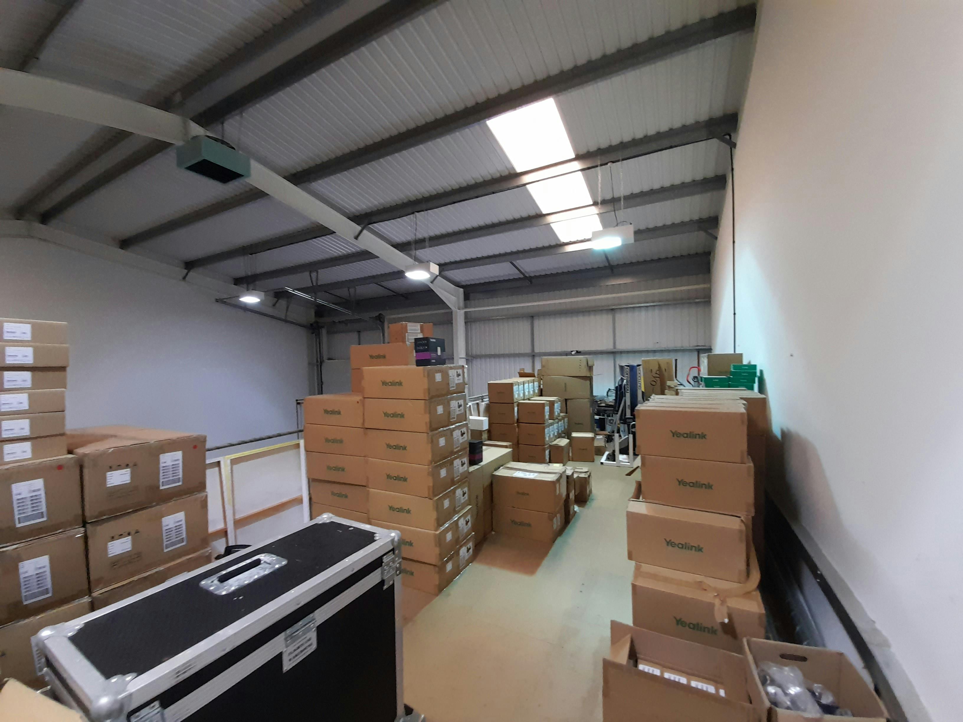 Unit B, Basingstoke, Industrial / Warehouse To Let - 20240912_150859.jpg