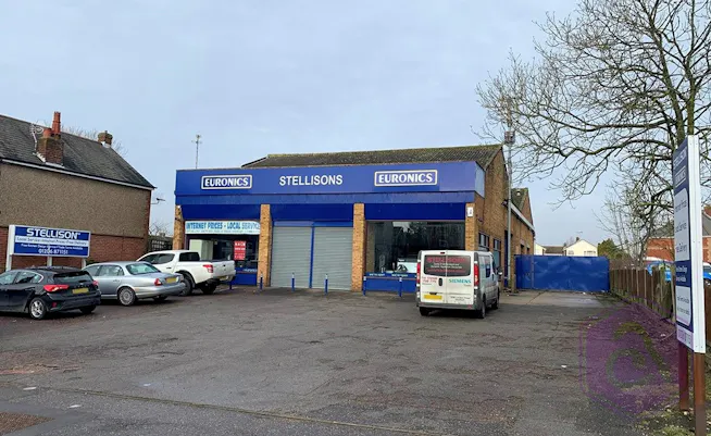 Rear of 350 Harwich Road, Colchester To Let - pic3.jpg