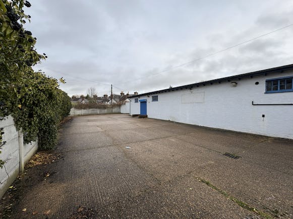 Unit 6, Bishop's Stortford, Industrial To Let - IMG_0234.jpg