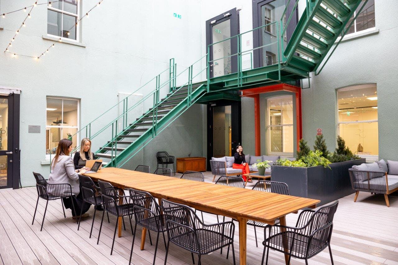 Office in London - photo 2