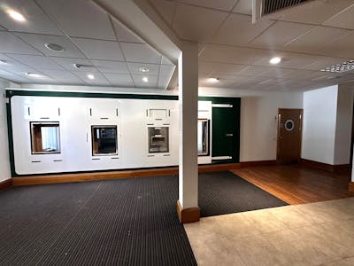 112 High Street, Bromsgrove, Other / Retail To Let - Photo 2.jpg