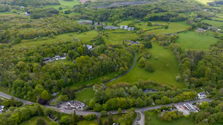 Colomendy, Mold, Education / Leisure / Other For Sale - DJI_20260515114342_0429_D.jpg