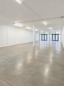 Unit 32/33, 52-56 Standard Road, Park Royal, Industrial To Let - 9bb0a588-15ff-4a8d-b752-e45954978088.jpeg