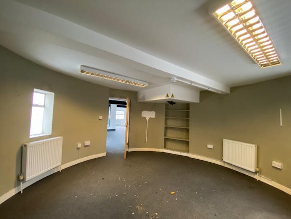 The Kiln, Grange Road, Farnham, Development / Offices For Sale - 66eeeb17aeea4ade926e905d00b6adc0.JPG