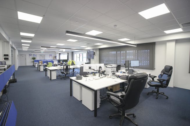 Unit B Ventura Park, St. Albans, Industrial / Warehouse Lease Assignment - 17.jpg