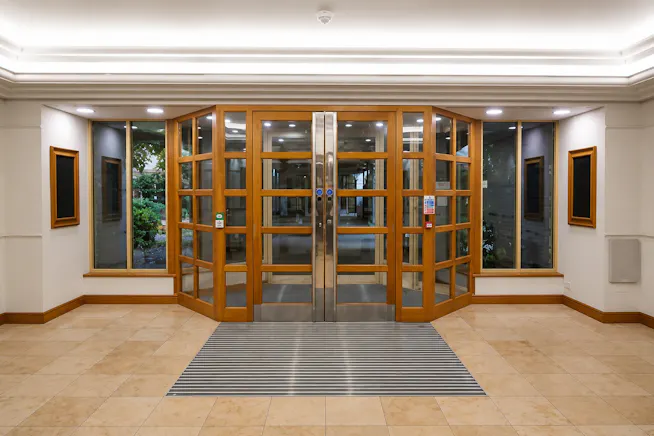 Turnford Place, Broxbourne, Offices To Let - Turnford Place internal 6 .jpeg