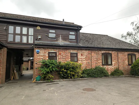 Unit 4 Sussex Business Village, Barnham, Office To Let - PXL_20260603_091614248.MP.jpg