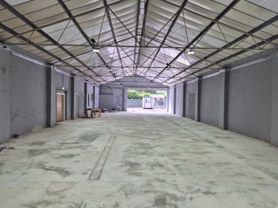 Whitehill Street, Stockport, Industrial/Logistics To Let - 20260513_094946.jpg