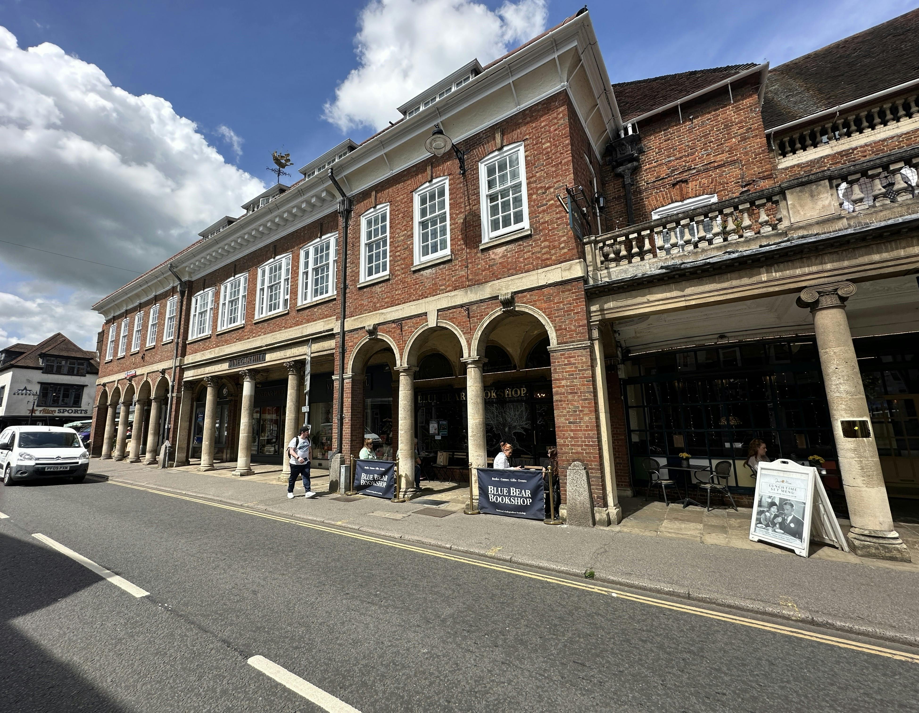 3 Town Hall Buildings, The Borough, Farnham, Retail To Let - IMG_5906.jpeg