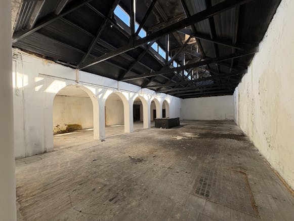 Substantial Retail Space For Lease, 21-25 Newmarket Street, Ayr To Let - tempImage7pL76P.jpg