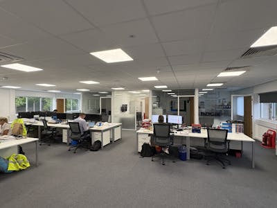 Backstone Business Centre, Cleckheaton Road, Bradford, Office To Let - IMG_1824.jpeg
