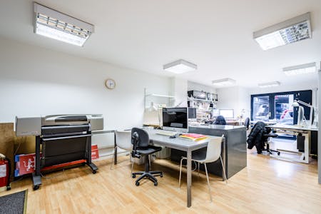 8 Waterson Street, London, Office To Let / For Sale - Waterson St 8  Low Res 6.jpg