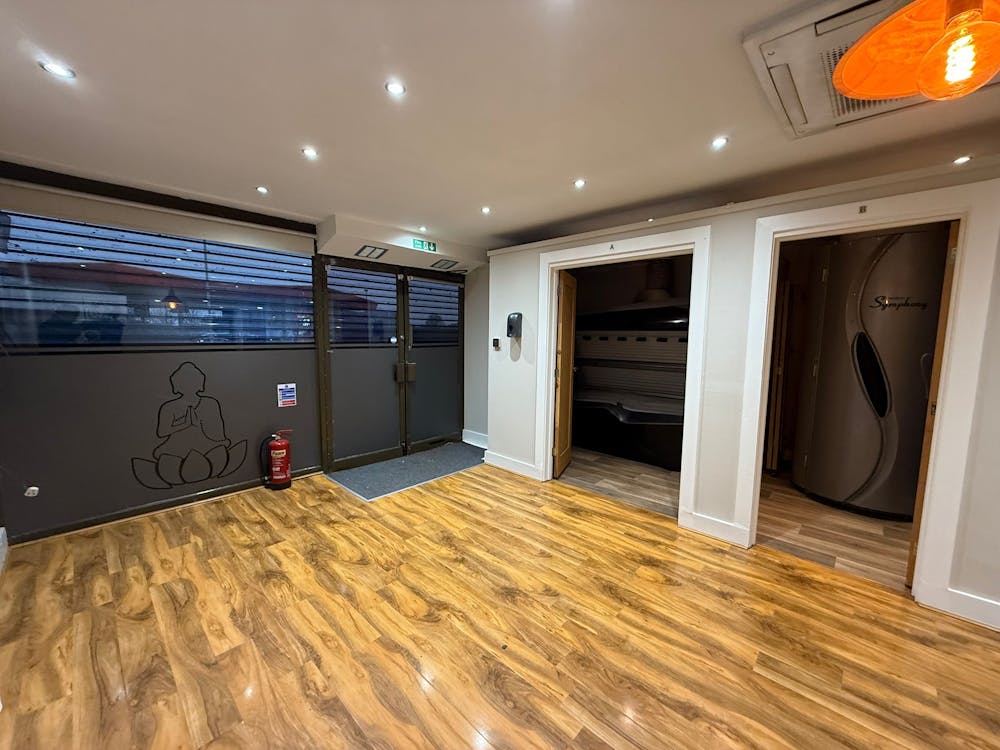 49 High Street - WhatsApp Image 2026-01-08 at 17.44.42.jpeg