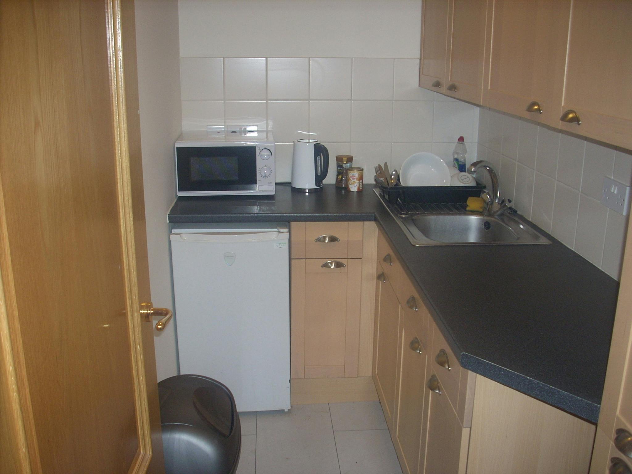 1 Hartdene House, Bagshot, Offices / Other To Let - DSCN5554.JPG