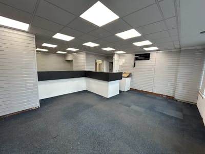 192 Monkmoor Road, Shrewsbury, Office / Retail / Showroom For Sale - IMG_1641.JPEG