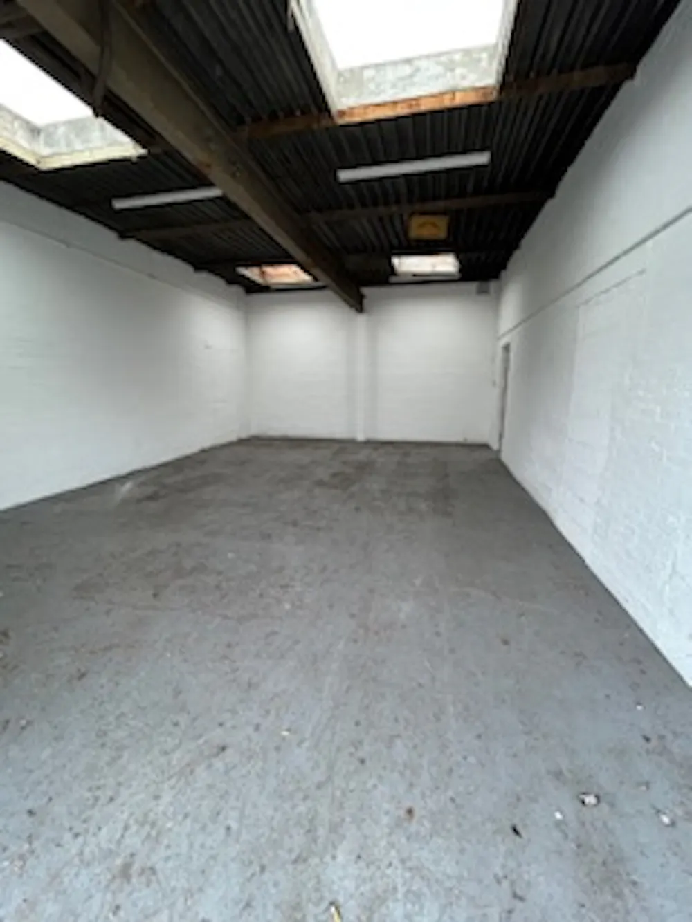 Unit S3, Newport Business Centre - 1185135c-2248-4fc2-b504-9c10b429bd0f.jpg