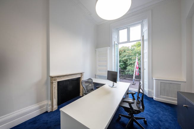 14-15 Belgrave Square, London, Office Lease Assignment - 14 to 15 belgrave square 3439 office1.jpg