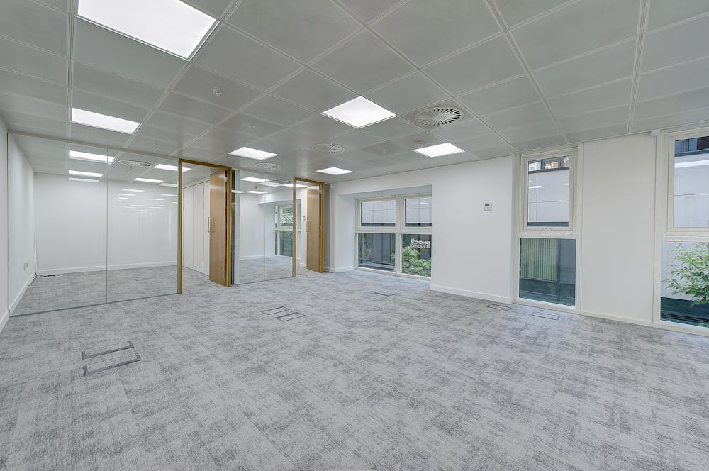 Salamanca Square, 9 Albert Embankment, London, Office To Let - 9 albert embankment 373711 office2.jpg