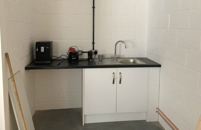 Coates A, Priory Park Industrial Estate, London Road, Tetbury, Industrial To Let - Coates-A-Workshop-to-Let-Internal-4-641x415.jpg