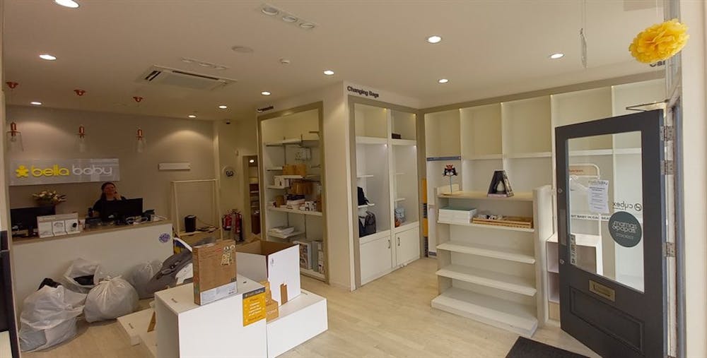 58-60 Richmond Road, Twickenham, Retail To Let - 5860 Richmond Rd Int2.jpg